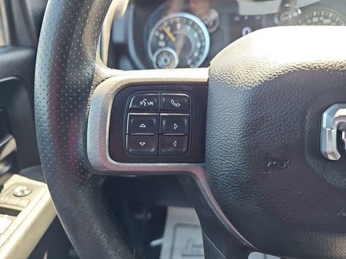 Used 2021 RAM 2500 Tradesman w/ Chrome Appearance Group AWD/4WD image 21