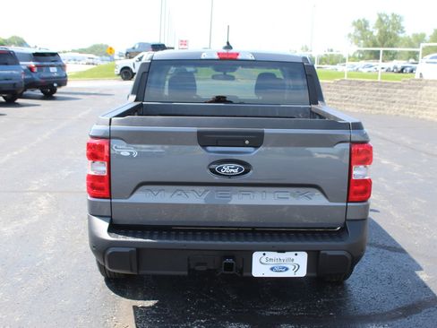 New 2025 Ford Maverick XLT image 4