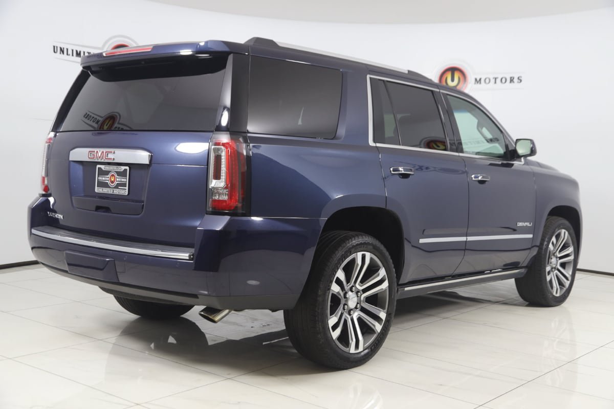 Used 2019 GMC Yukon Denali w/ Denali Ultimate Package AWD/4WD image 3
