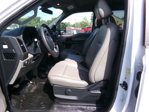 Used 2022 Ford F250 XL w/ Power Equipment Group AWD/4WD image 12