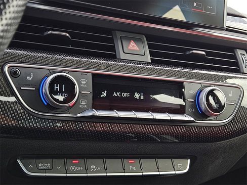 Used 2022 Audi S5 Premium Plus w/ Premium Plus Package image 17