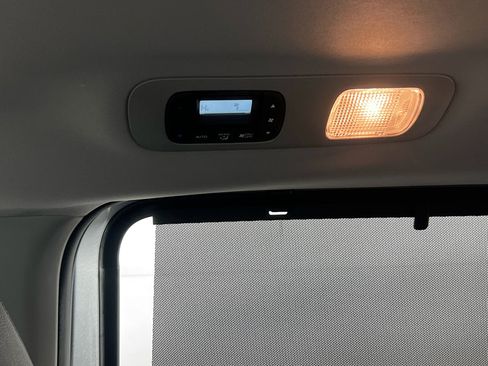 Used 2023 Honda Odyssey EX-L image 25