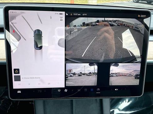 Used 2023 Tesla Model 3 Standard Range image 27