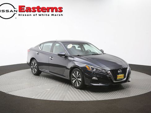Used 2022 Nissan Altima 2.5 SV FWD image 51