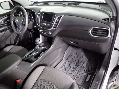 Used 2023 Chevrolet Equinox LT w/ LPO, Floor Liner Package image 32