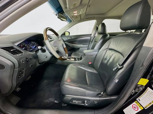 Used 2012 Lexus ES 350 4dr Sdn image 13