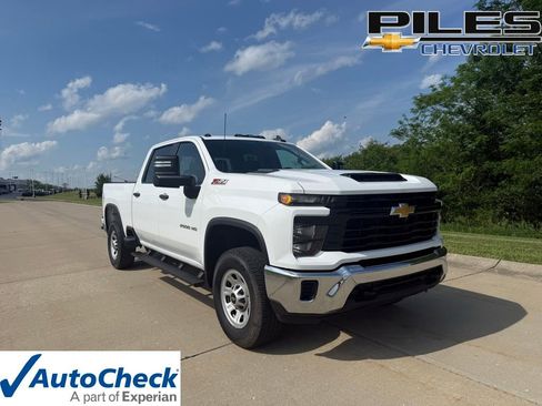 Used 2025 Chevrolet Silverado 2500 W/T w/ WT Convenience Package AWD/4WD image 1