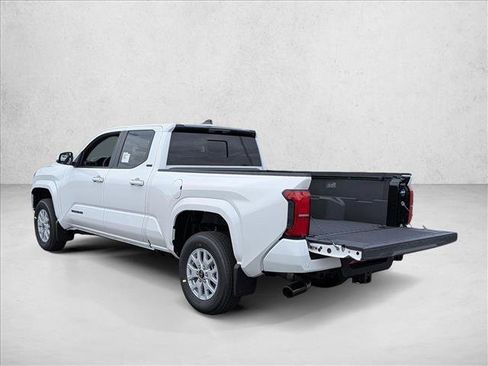 New 2026 Toyota Tacoma SR5 AWD/4WD image 9