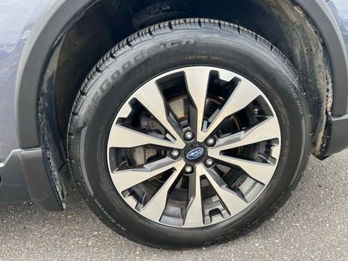 Used 2016 Subaru Outback 2.5i Limited AWD/4WD image 9