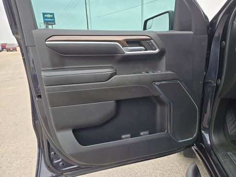 Used 2023 Chevrolet Silverado 1500 RST AWD/4WD image 12