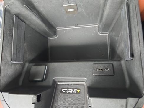 Used 2024 GMC Sierra 2500 Denali Ultimate image 42