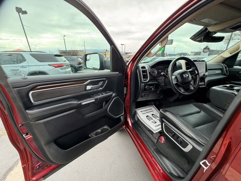 Used 2021 RAM 1500 Laramie AWD/4WD image 10