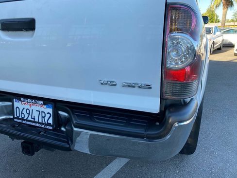 Used 2010 Toyota Tacoma 4x4 Double Cab image 23