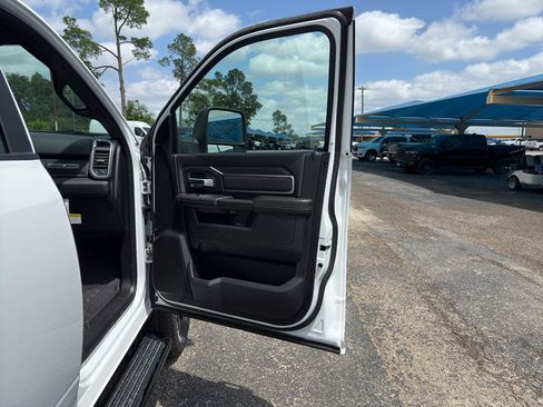New 2026 RAM 2500 Lone Star AWD/4WD image 12