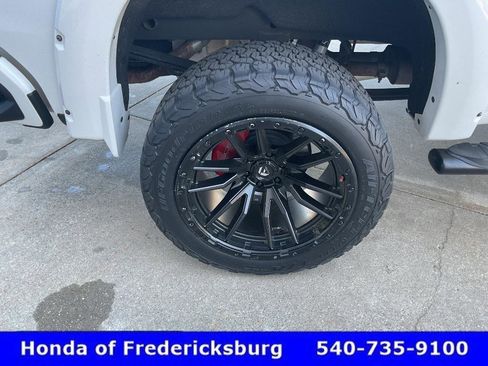 Used 2021 Chevrolet Silverado 1500 RST AWD/4WD image 12
