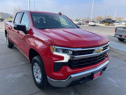 Used 2023 Chevrolet Silverado 1500 LT w/ Protection Package image 7