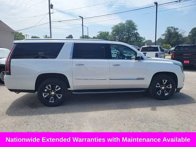 Used 2017 Cadillac Escalade ESV Luxury AWD/4WD image 30