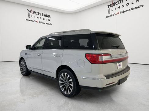 Used 2021 Lincoln Navigator Reserve RWD image 5