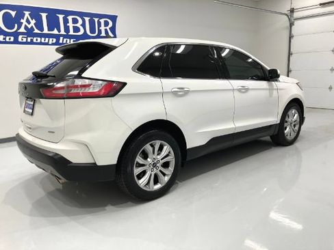 Used 2021 Ford Edge Titanium AWD/4WD image 20