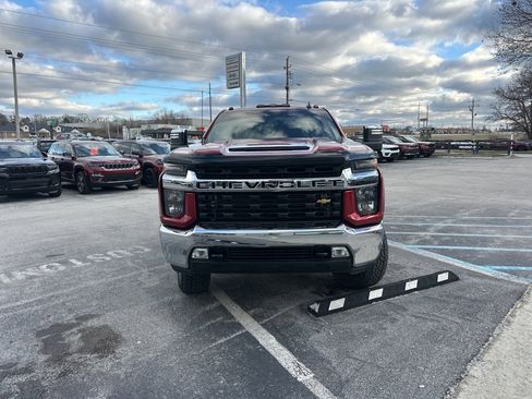 Used 2021 Chevrolet Silverado 3500 LT w/ Convenience Package image 2