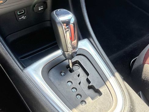 Used 2012 Dodge Avenger SXT Plus FWD image 14