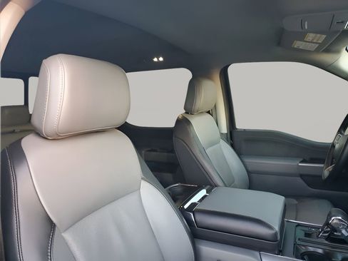 Used 2022 Ford F150 Lariat image 15