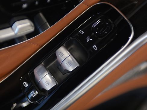 Used 2022 Mercedes-Benz S 580 4MATIC Sedan image 15