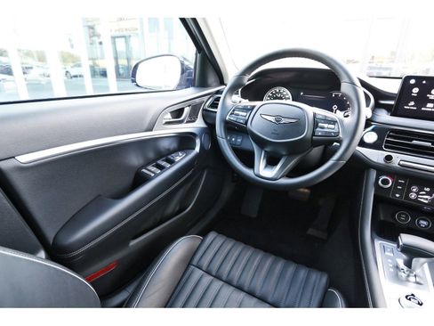 Used 2026 Genesis G70 2.5T Prestige image 9