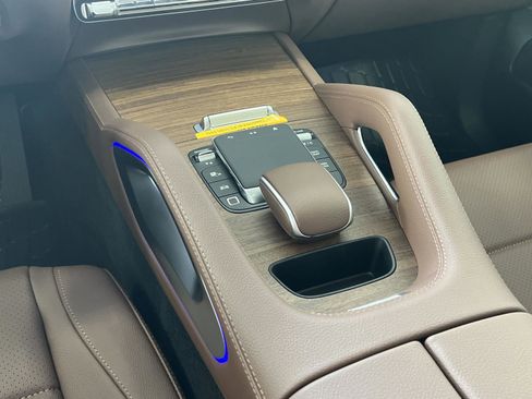 Certified 2026 Mercedes-Benz GLE 450 GLE 450 image 40