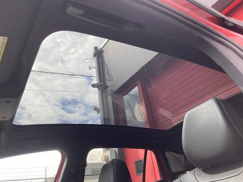 Used 2023 Volkswagen ID.4 Pro S Plus image 17