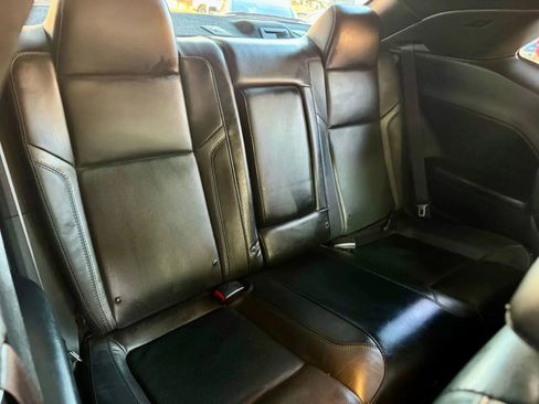 Used 2015 Dodge Challenger SXT Plus image 22