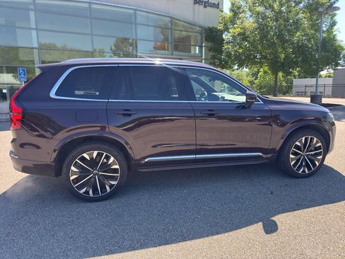 Certified 2025 Volvo XC90 T8 Ultra w/ Lounge Package AWD/4WD image 6