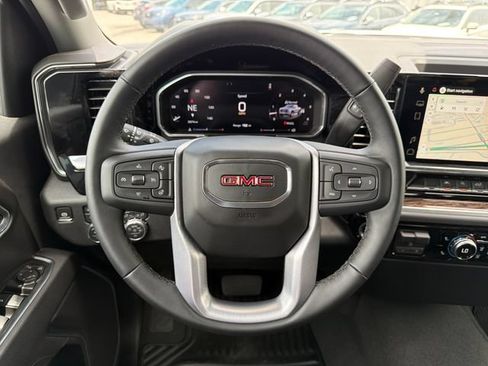 New 2026 GMC Sierra 1500 Elevation w/ X31 Off-Road Package AWD/4WD image 10