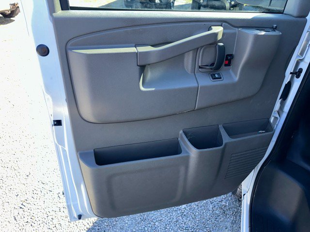Used 2025 Chevrolet Express 2500 w/ Driver Convenience Package RWD image 34