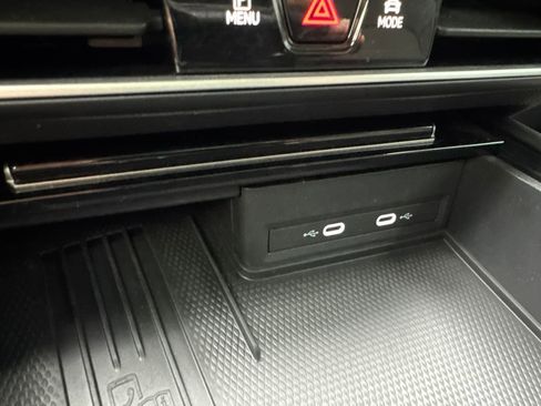 Used 2025 Volkswagen Atlas SEL AWD/4WD image 72