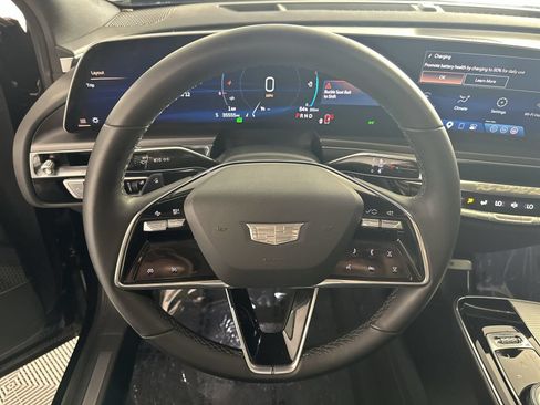 Used 2024 Cadillac Lyriq Tech RWD image 14