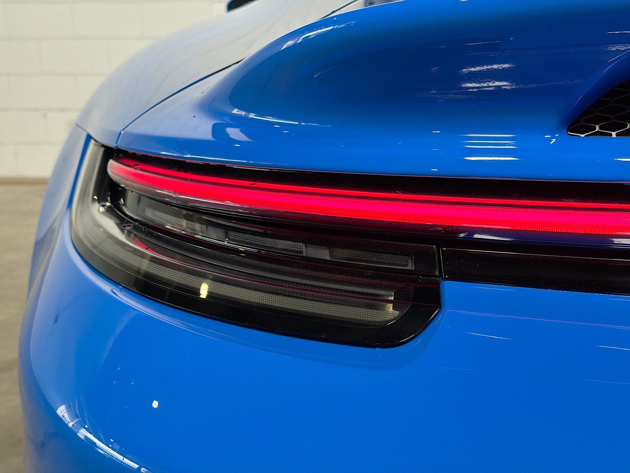 Certified 2024 Porsche 911 GT3 RWD image 11