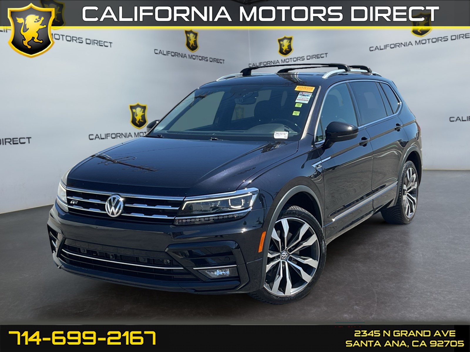 Used 2020 Volkswagen Tiguan SEL Premium R-Line w/ 3rd Row Seat Package AWD/4WD image 1