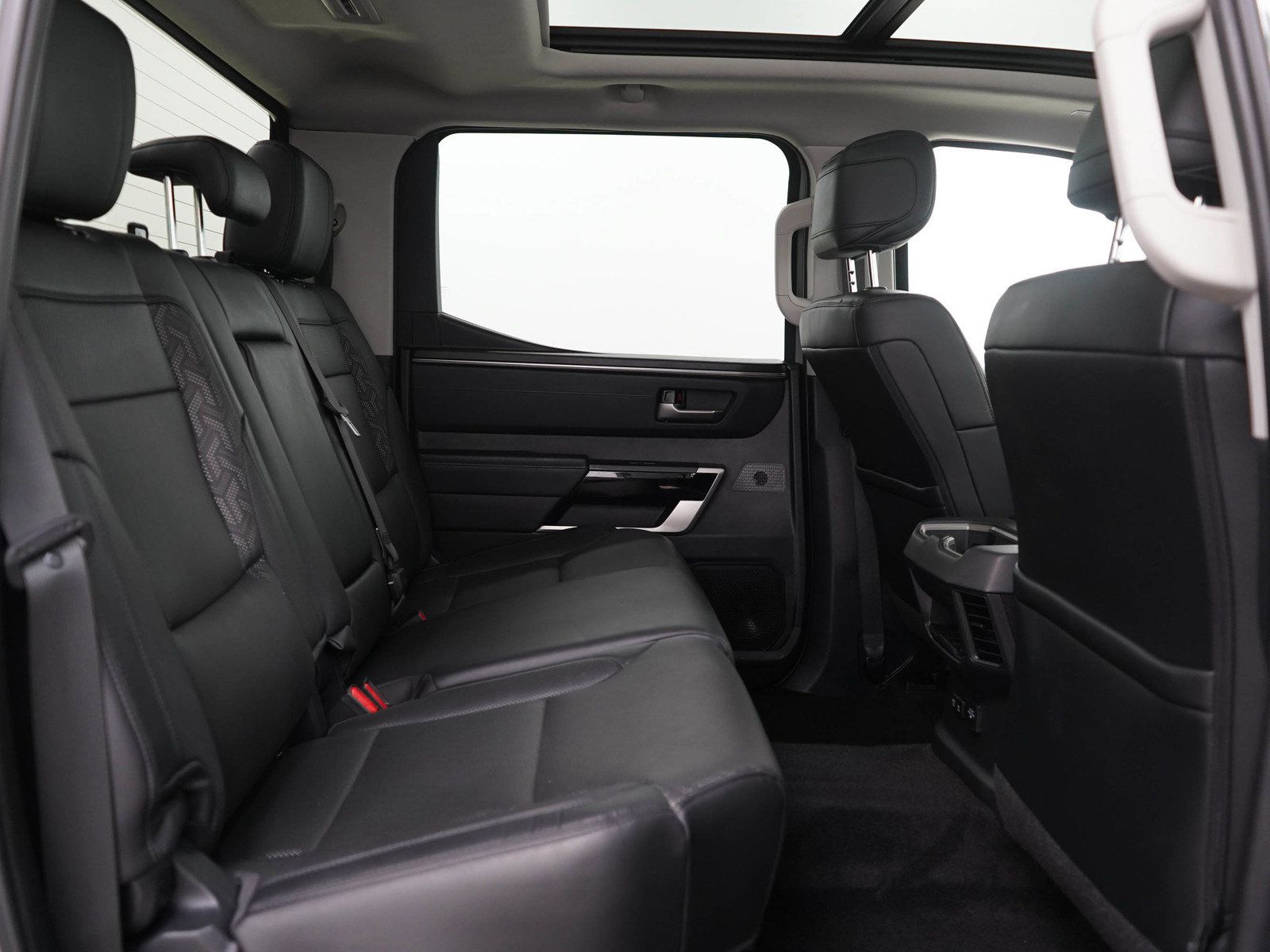 Used 2022 Toyota Tundra Limited AWD/4WD image 12