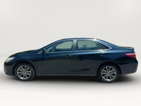 Used 2016 Toyota Camry SE image 8