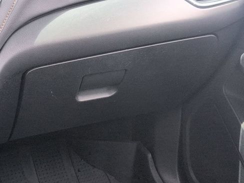 Used 2019 Chevrolet Equinox LT AWD/4WD image 17