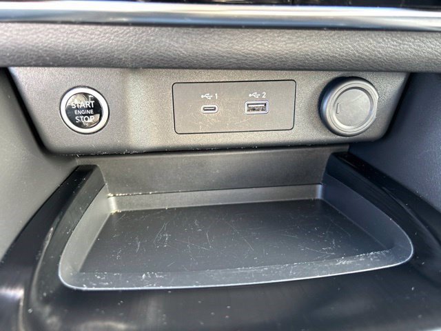 Used 2023 Nissan Rogue SV FWD image 34