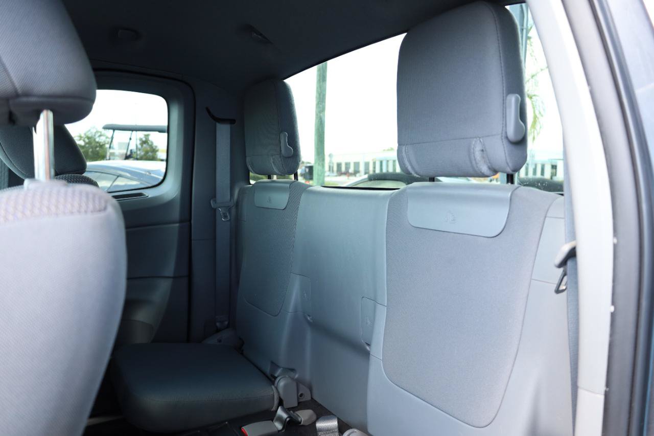 Used 2014 Toyota Tacoma 2WD Access Cab image 11