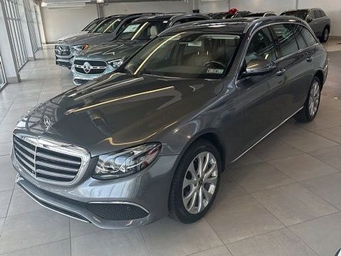 Certified 2019 Mercedes-Benz E 450 4MATIC Wagon image 3