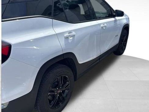Used 2023 GMC Terrain AT4 w/ Infotainment Package II image 5