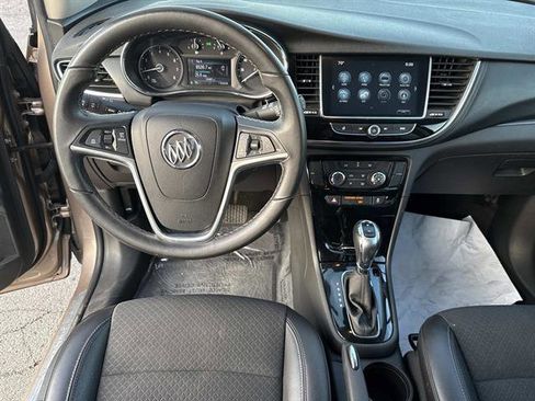 Used 2018 Buick Encore Preferred image 18