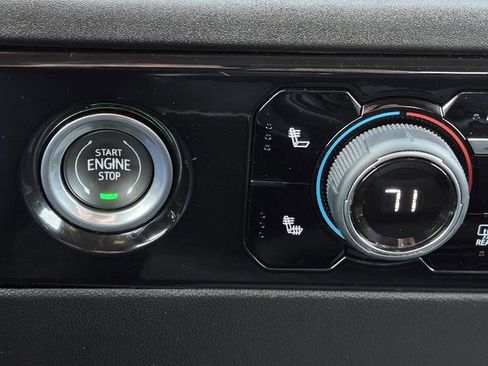 Used 2024 Chevrolet Silverado 1500 RST image 32