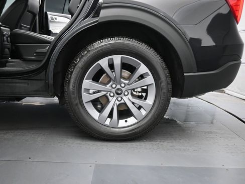 Certified 2023 Ford Explorer XLT w/ Equipment Group 202A image 26