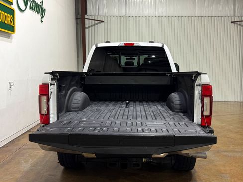Used 2020 Ford F250 Lariat w/ Lariat Ultimate Package AWD/4WD image 60