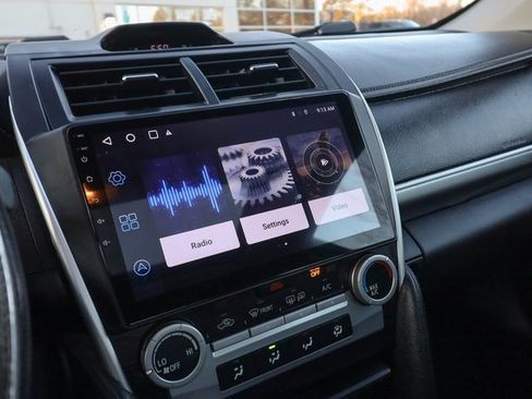 Used 2014 Toyota Camry SE image 54